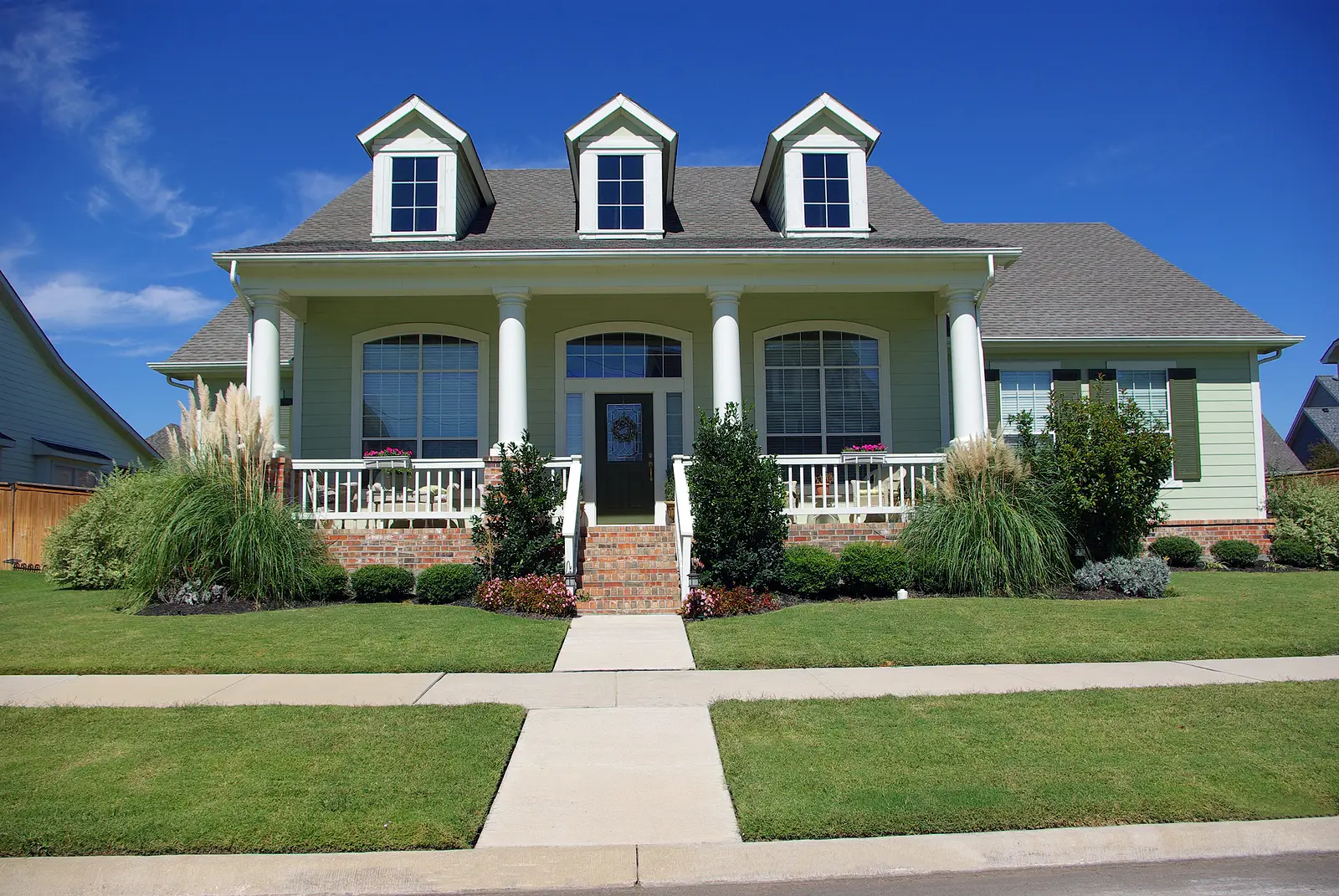 What Greenville Single-Family Homes Offer That Multifamily Can’t Easily Replicate